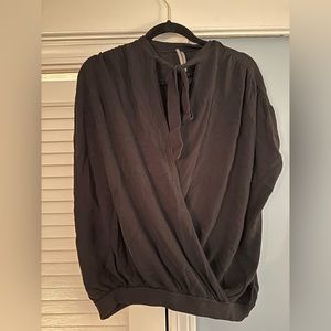 Anthropologie black top